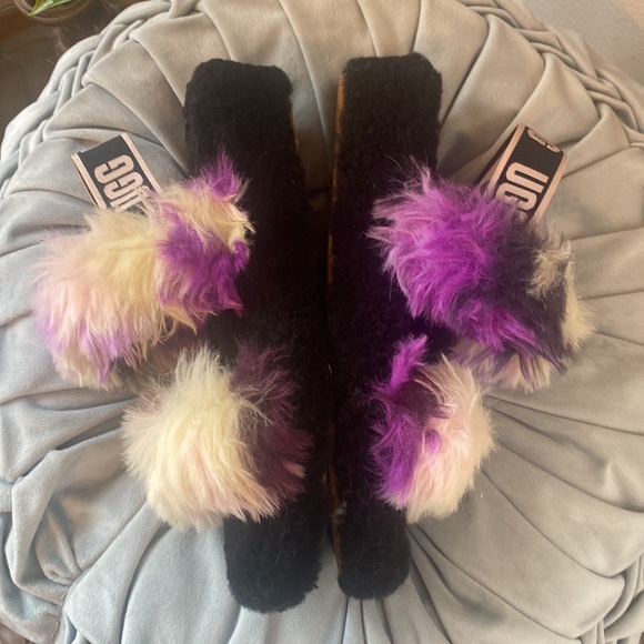 🎀 UGG Womens Oh Yeah Slide Tie Dye Magnolia Size 8 Sandals - Picture 3 of 8